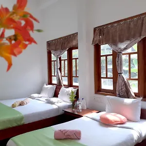 https://subash-hotel.kandyhotelsnow.com